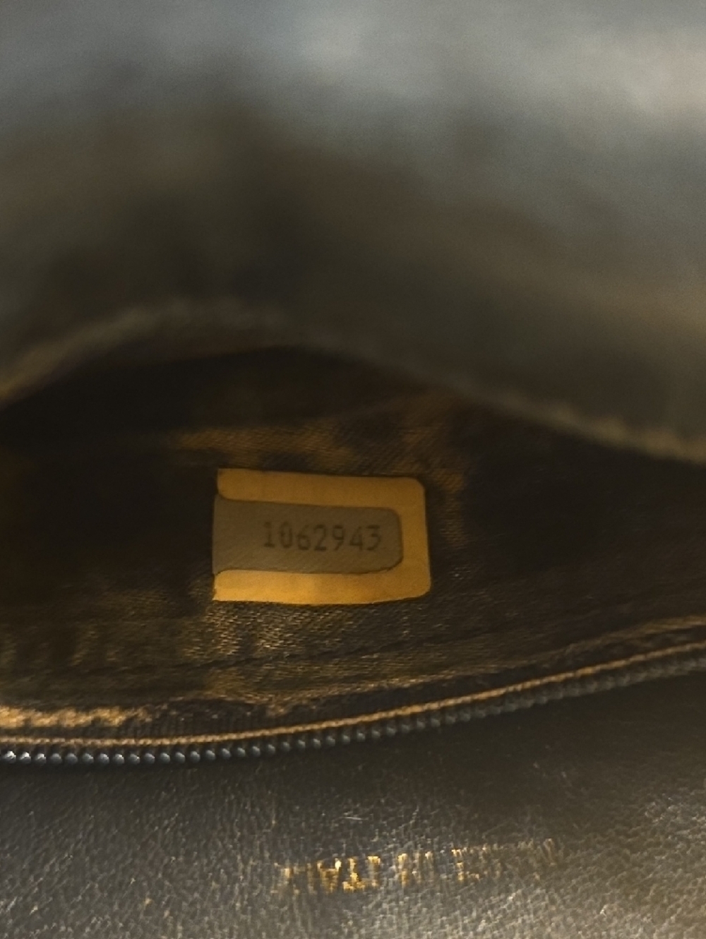 CHANEL Navy Blue Quilted Lambskin Shoulder Bag - Picture 15 of 15